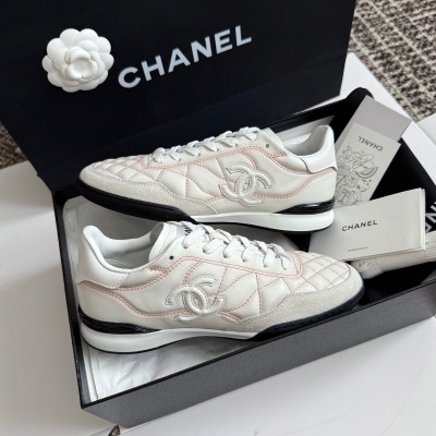 [하이엔드]샤넬 2025/26 가을-겨울 스니커즈