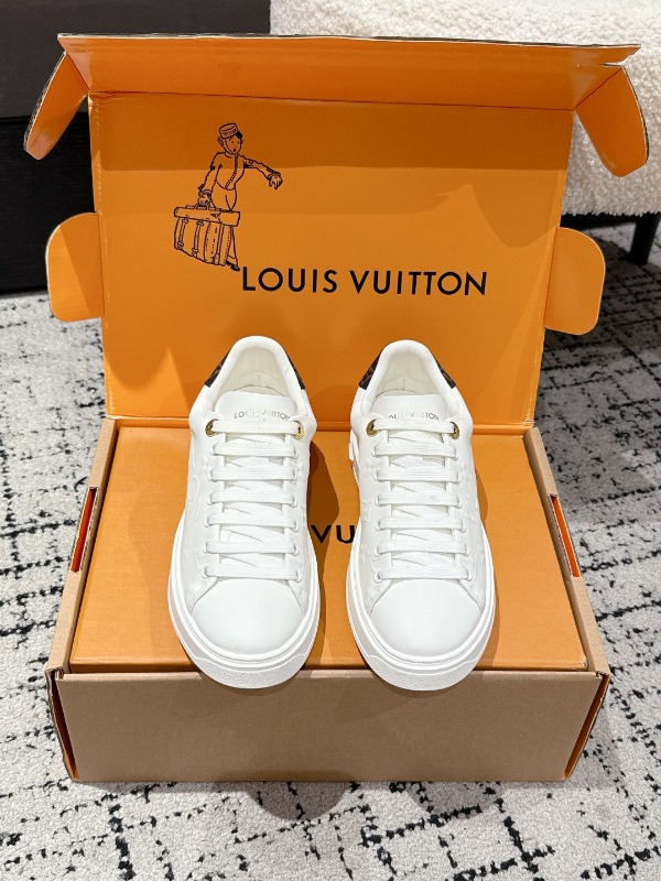 루이비통 LV x TM 타임아웃 스니커즈
