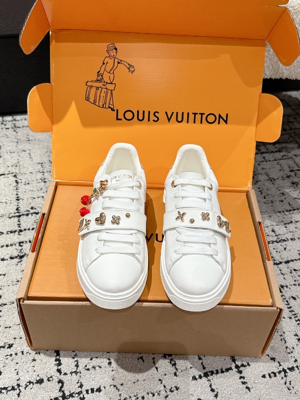 루이비통 LV x TM 타임아웃 스니커즈
