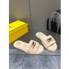 펜디 25F/W 신상 바게트 시어링 뮬