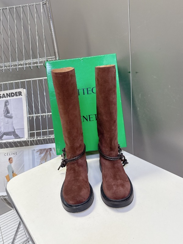 보테가베네타 25FW 제임스 부츠