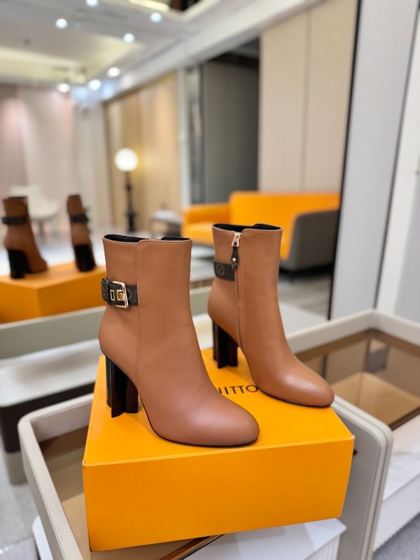 루이비통 F/W 실루엣 앵클 부츠