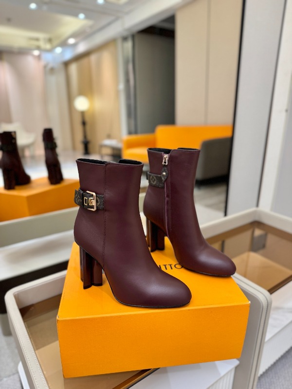 루이비통 F/W 실루엣 앵클 부츠