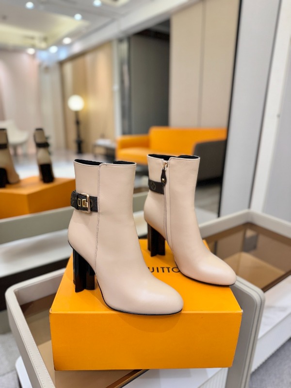루이비통 F/W 실루엣 앵클 부츠