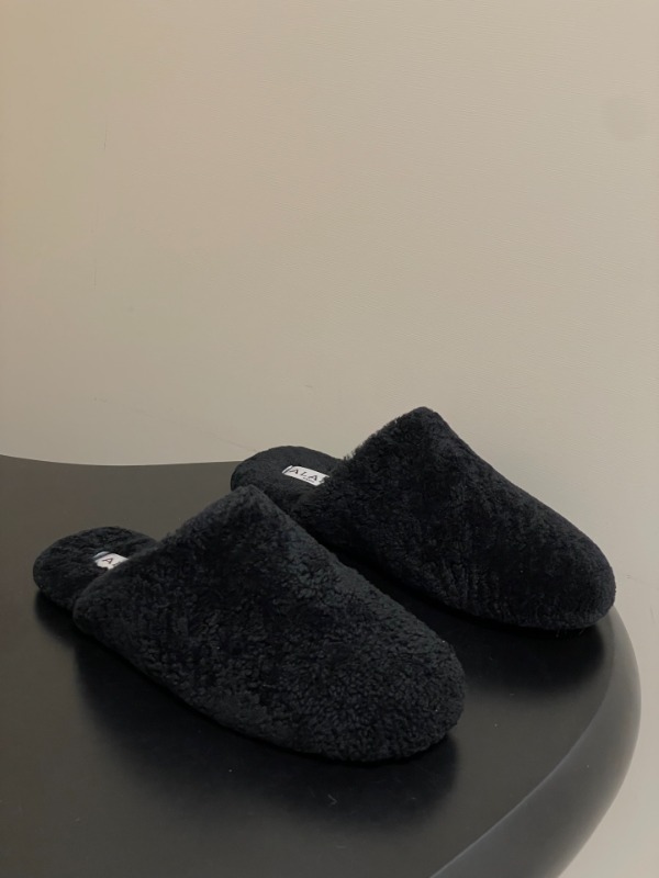 알라이아 25FW 신상 뮬 슬리퍼