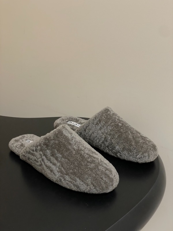 알라이아 25FW 신상 뮬 슬리퍼