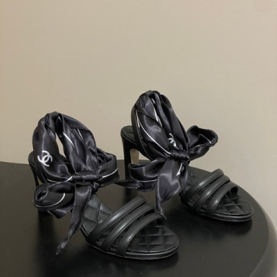 샤넬 신상 리본 스트랩 하이힐 샌들