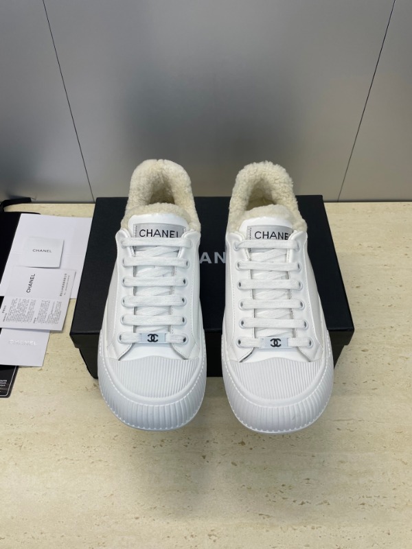 샤넬 25FW 신상 시어링 스니커즈