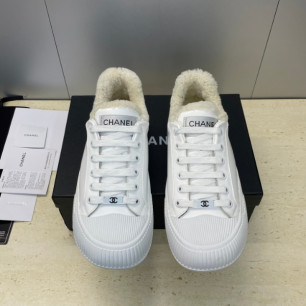 샤넬 25FW 신상 시어링 스니커즈