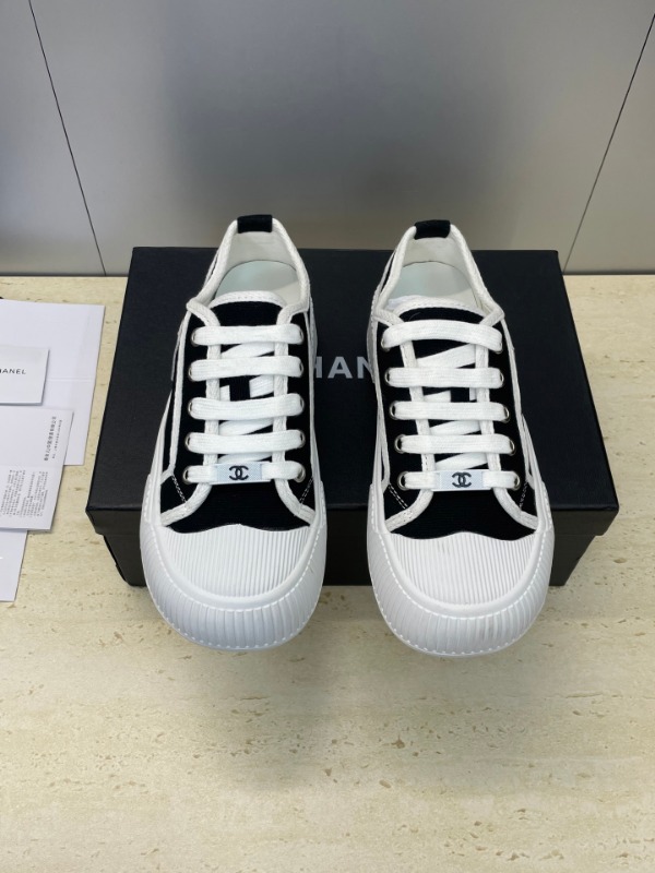 샤넬 25FW 신상 스니커즈