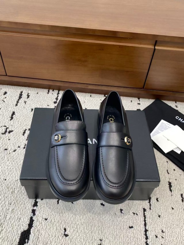 샤넬 25FW 신상 로퍼