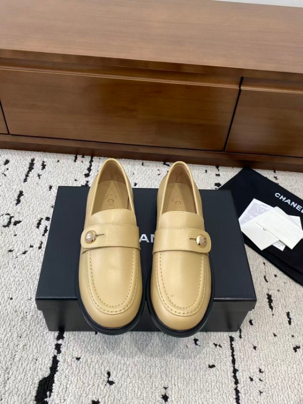 샤넬 25FW 신상 로퍼