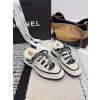 샤넬 F/W 신상 시어링 스니커즈