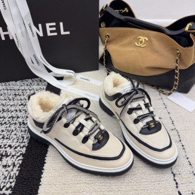 샤넬 F/W 신상 시어링 스니커즈