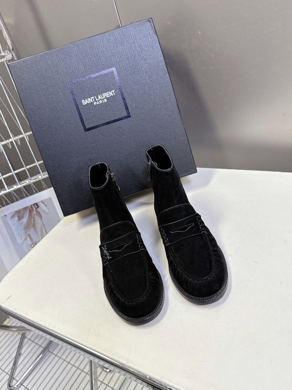 입생로랑 F/W 신상 앵클 부츠