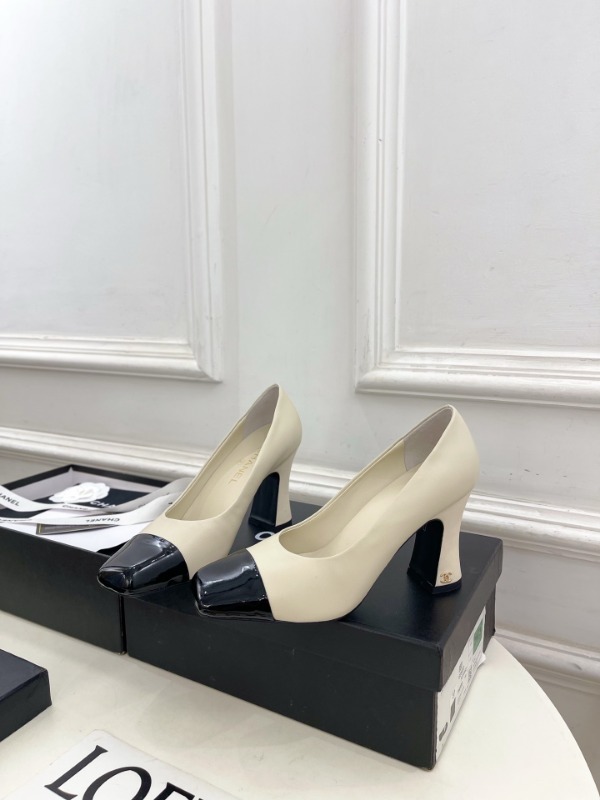 샤넬 25FW 신상 펌프스 8.5cm