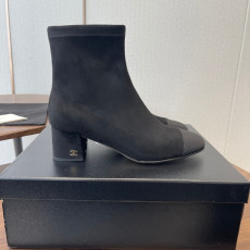 샤넬 25FW 신상 쇼트부츠