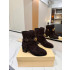 발렌티노 V로고 시그니처 앵클부츠 8cm