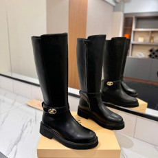 발렌티노 V로고 라커 하이부츠 4cm