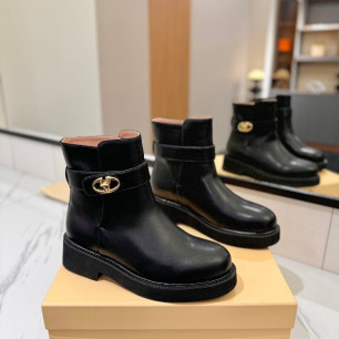 발렌티노 V로고 라커 앵클부츠 4cm