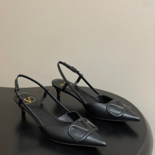발렌티노 V로고 시그니처 슬링백 4cm