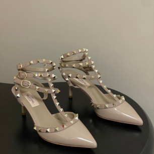 발렌티노 락스터드 슬링백 6.5cm