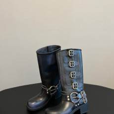 미우미우 F/W 런웨이 바이커 부츠