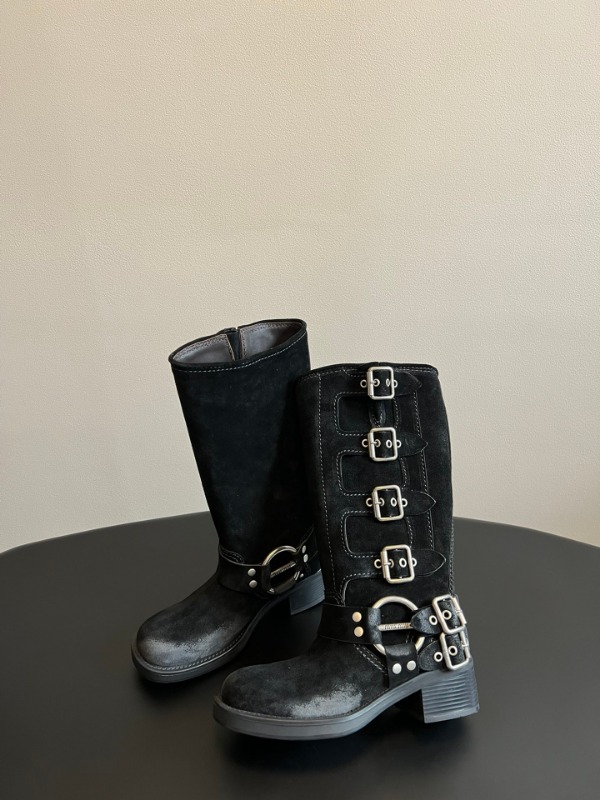 미우미우 F/W 런웨이 바이커 부츠