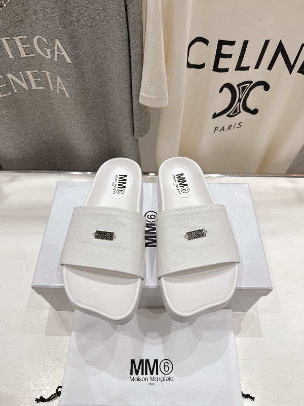 마르지엘라 26ss 슬라이드 샌들