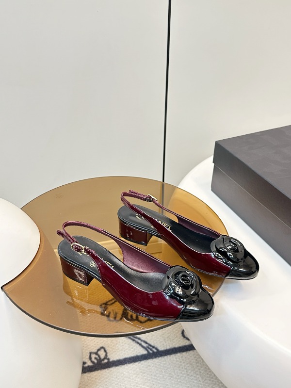 샤넬 26 봄 여름 카멜리아 슬링백 4cm