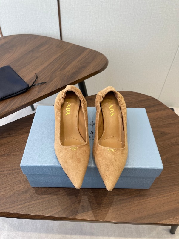 프라다 26SS 펌프스 5.5cm