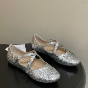 디올 Very Dior 발레 플랫