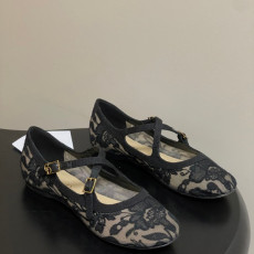 디올 Very Dior 발레 플랫
