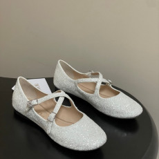 디올 Very Dior 발레 플랫