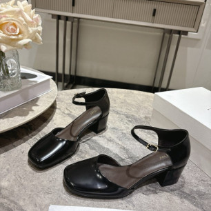 더로우 Penelope 앵클 스트랩 힐 5cm