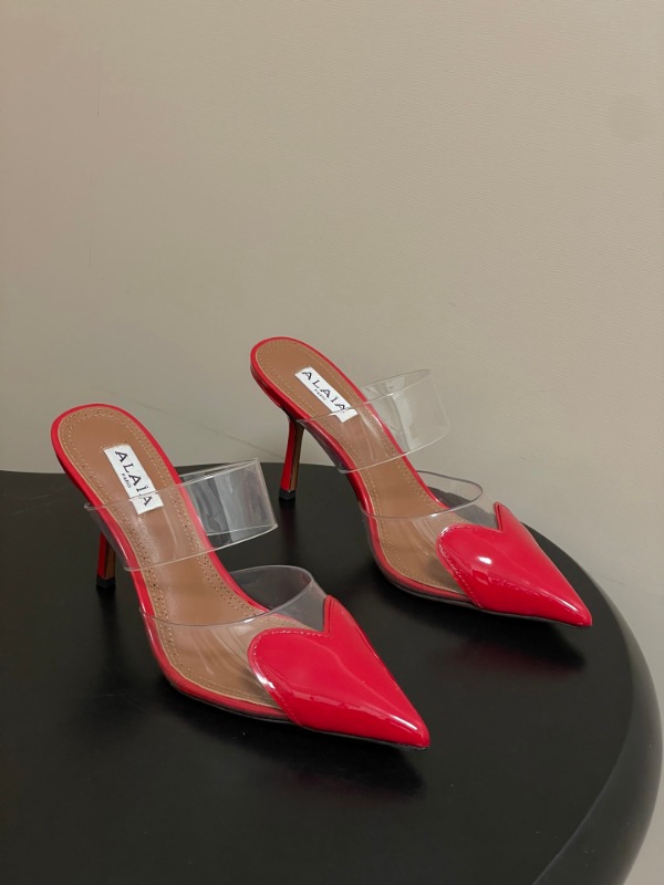 알라이아 26SS 신상 뮬 9cm