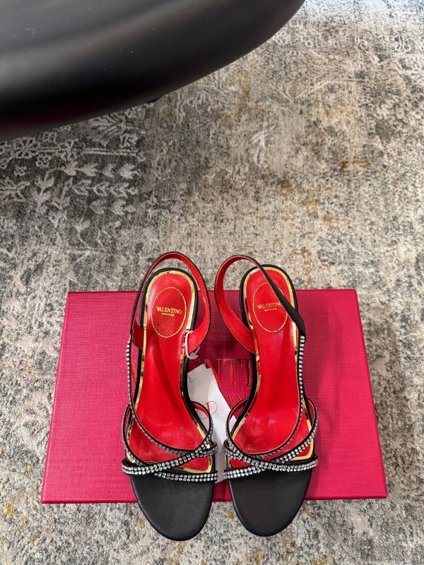 발렌티노 26FW 신상 단 르 포이어 샌들 5.5cm