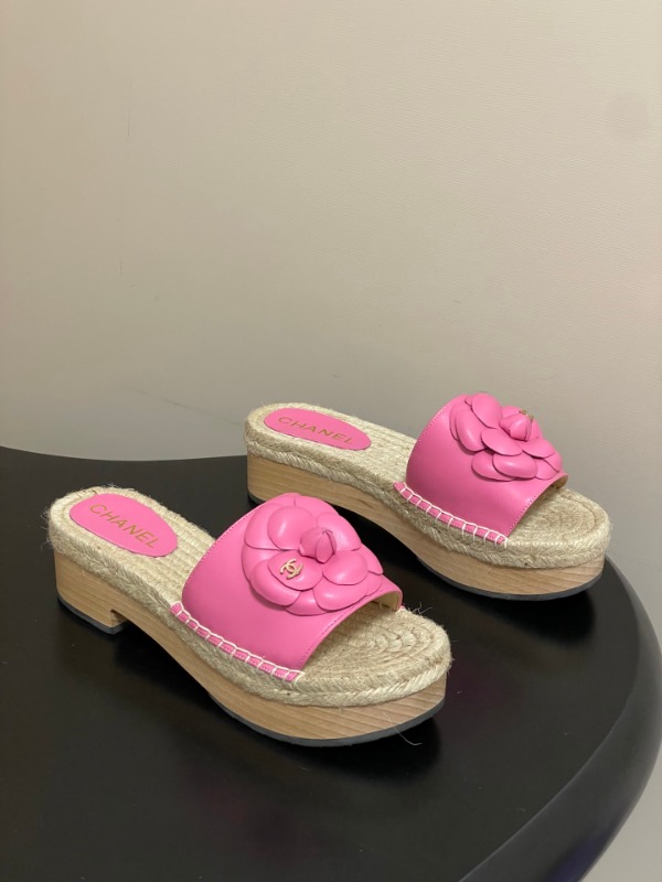 샤넬 26A 더블 C 플랫폼 뮬 샌들 4cm