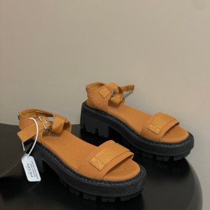 프라다 26 봄 여름 신상 캔버스 샌들 5.5cm