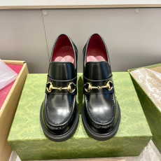 구찌 신상 홀스빗 플랫폼 로퍼 9cm