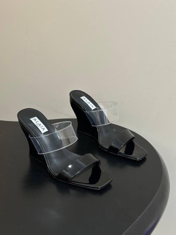 알라이아 26SS 봄 여름 신상 웨지 뮬 샌들 9.5cm