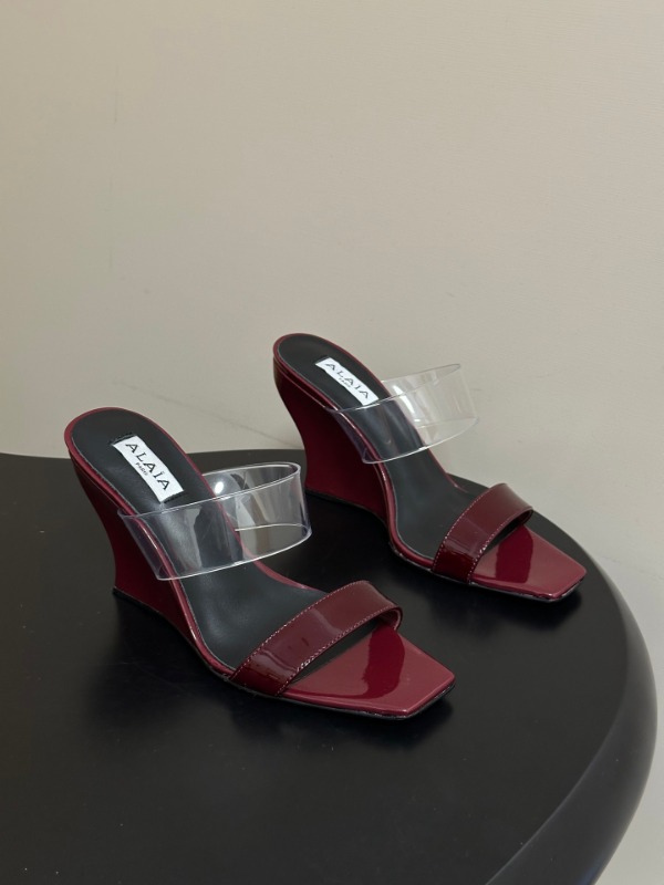 알라이아 26SS 봄 여름 신상 웨지 뮬 샌들 9.5cm