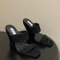 알라이아 26SS 봄 여름 신상 웨지 뮬 샌들 11cm
