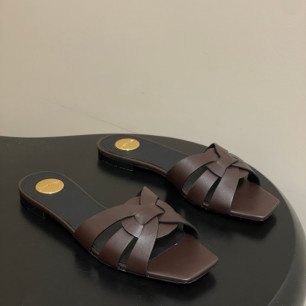 입생로랑 트리뷰트 샌들