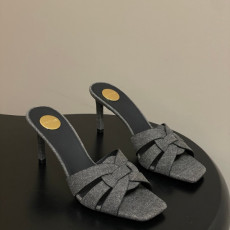 입생로랑 트리뷰트 힐 샌들 7.5cm