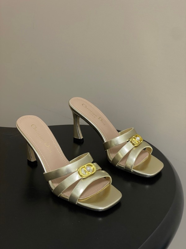 디올 26S 신상 진주 뮬 8cm