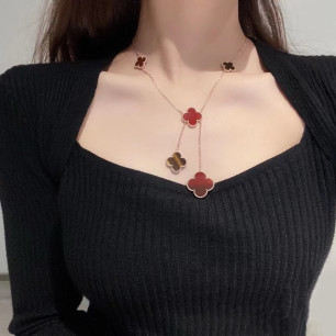 Van Cleef 비즈사이즈 네잎 클로버 목걸이