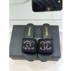 샤넬 26P 큐빅 더블 C 뮬