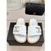 샤넬 클래식 더블 C 큐빅 벨크로 슬라이드