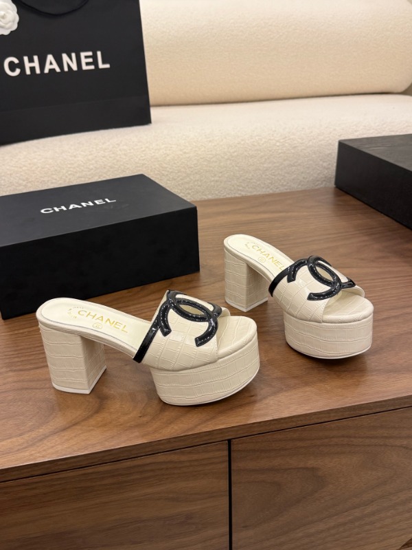 샤넬 26 신상 플랫폼 힐 샌들 8.4cm